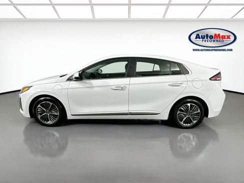 Used 2022 Hyundai Ioniq Limited image 9