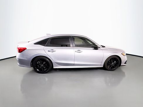 Used 2022 Honda Civic Sport image 11
