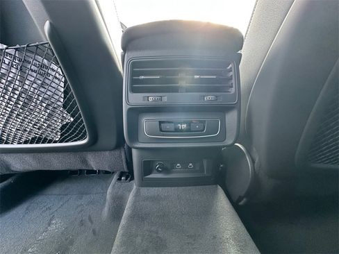 New 2026 Audi Q7 2.0T Premium image 29