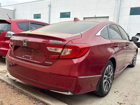 Used 2021 Honda Accord EX image 8