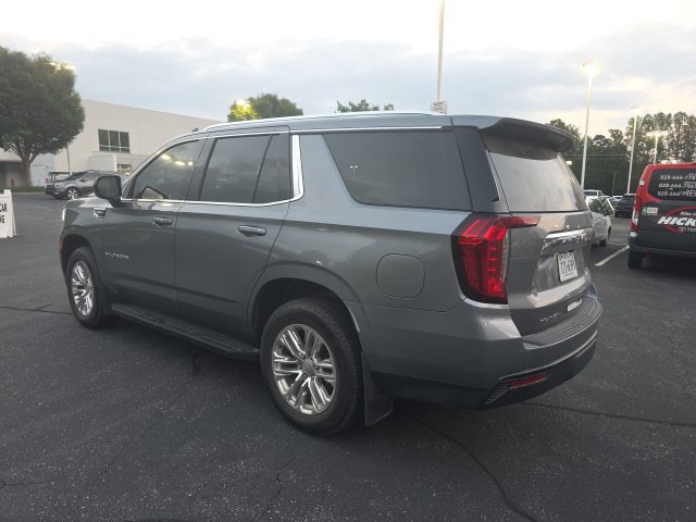 Used 2022 GMC Yukon SLE w/ Gmc Pro Safety Plus Package AWD/4WD image 7