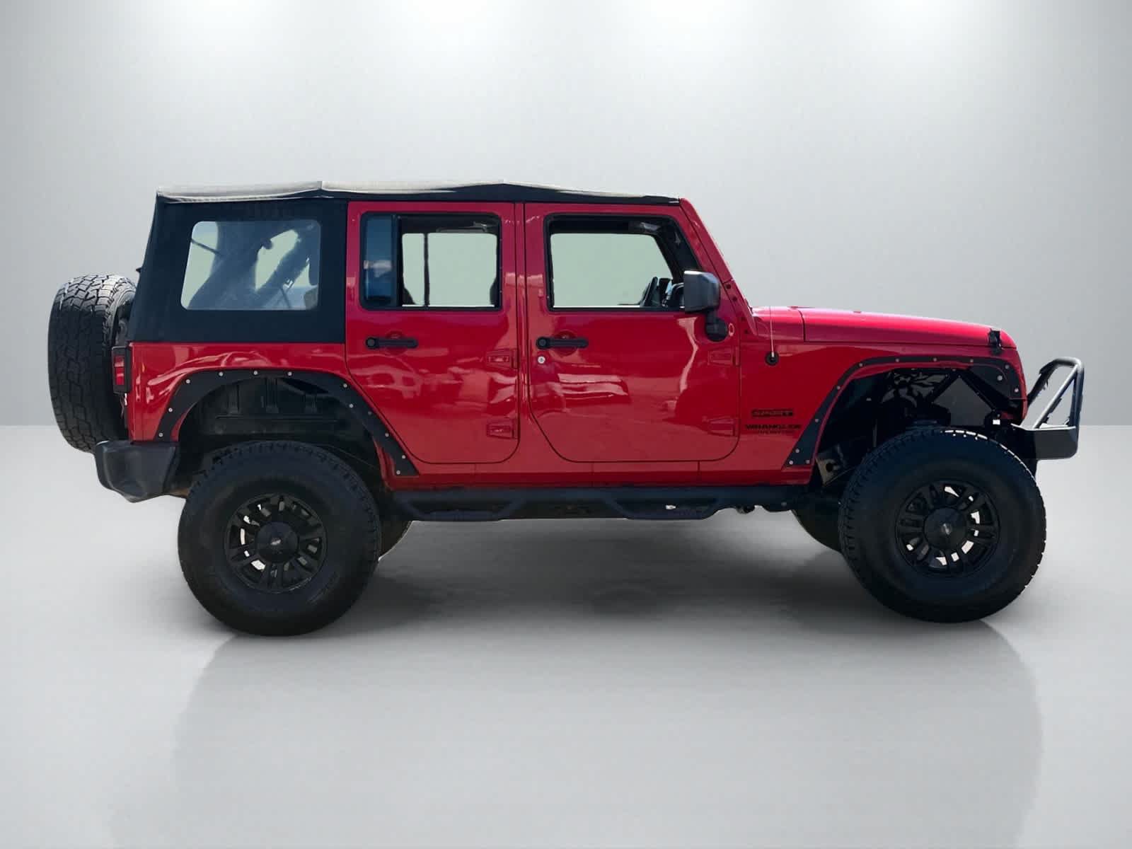 Used 2016 Jeep Wrangler Unlimited Sport w/ Connectivity Group AWD/4WD image 8