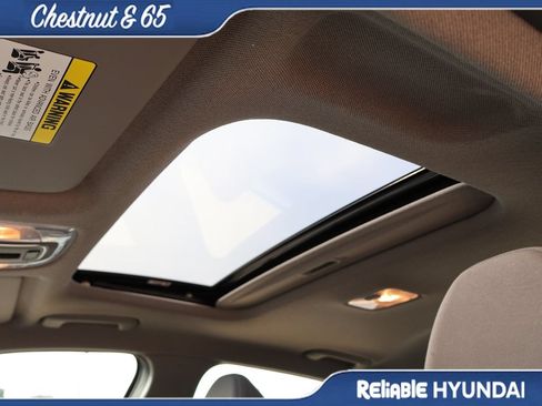 Certified 2025 Hyundai Elantra SEL w/ Cargo Package FWD image 26