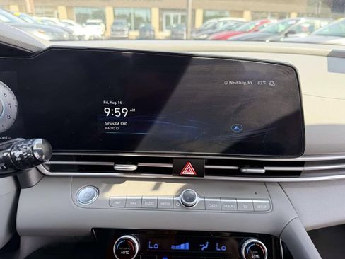 Certified 2023 Hyundai Elantra SEL w/ Convenience Package FWD image 20