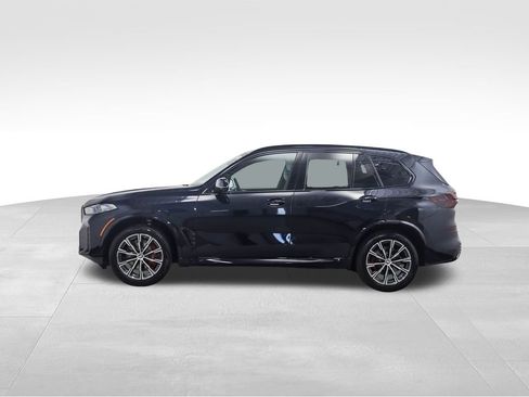 New 2026 BMW X5 xDrive40i w/ M Sport Package image 3