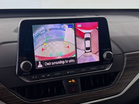 Used 2019 Nissan Altima 2.5 Platinum FWD image 19