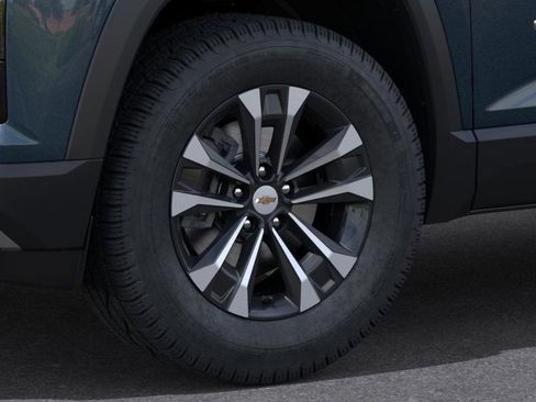 New 2026 Chevrolet Equinox LT w/ Convenience Package II image 33