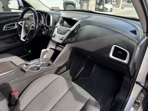 Used 2013 Chevrolet Equinox LT AWD/4WD image 15