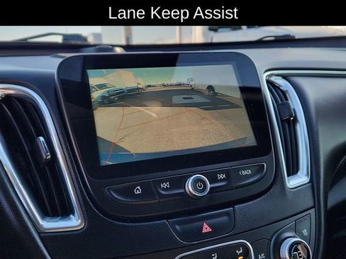 Used 2018 Chevrolet Malibu Premier w/ Premier Sun and Wheel Package image 44