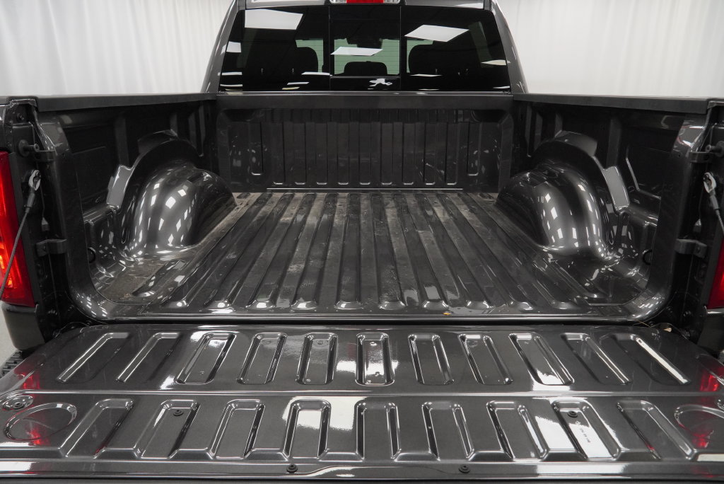 New 2026 RAM 1500 Big Horn AWD/4WD image 29