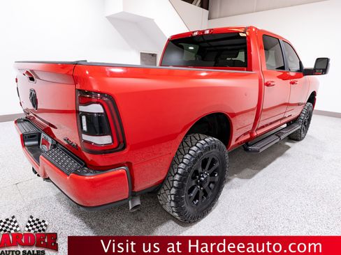 Used 2024 RAM 2500 Big Horn w/ Night Edition AWD/4WD image 5