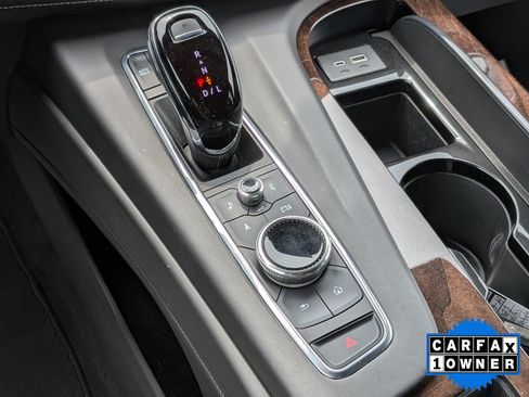 Used 2023 Cadillac Escalade Sport Platinum AWD/4WD image 23