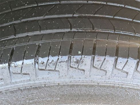 Used 2024 Jeep Grand Cherokee Limited image 9