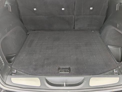 Used 2018 Jeep Grand Cherokee Limited image 22