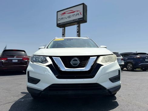 Used 2020 Nissan Rogue S w/ Special Edition Package FWD image 14