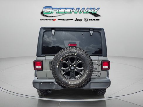 Used 2022 Jeep Wrangler Unlimited Sport AWD/4WD image 3