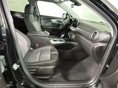Used 2024 Chevrolet Blazer LT w/ LPO, Floor Liner Package FWD image 31