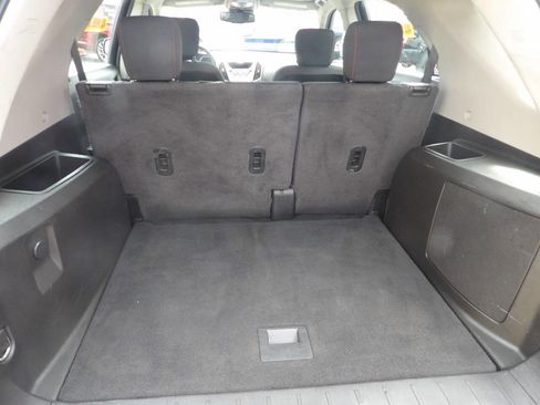 Used 2015 Chevrolet Equinox LS image 7