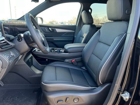 New 2026 Buick Enclave Preferred w/ Power Package image 3