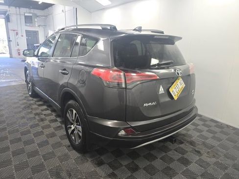 Used 2017 Toyota RAV4 XLE w/ Plus Special Value Package AWD/4WD image 4