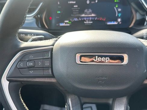 Used 2023 Jeep Grand Cherokee 4WD 4xe image 21