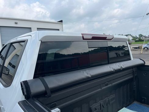 Used 2022 GMC Sierra 1500 Elevation AWD/4WD image 14