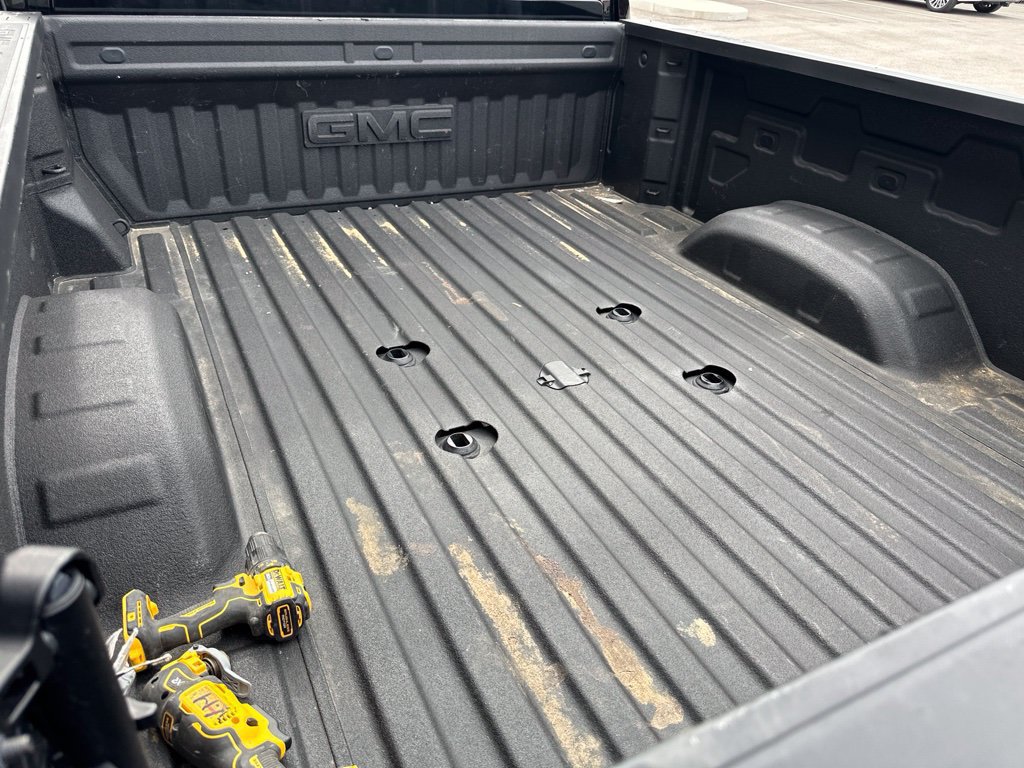 Used 2025 GMC Sierra 2500 Denali AWD/4WD image 5