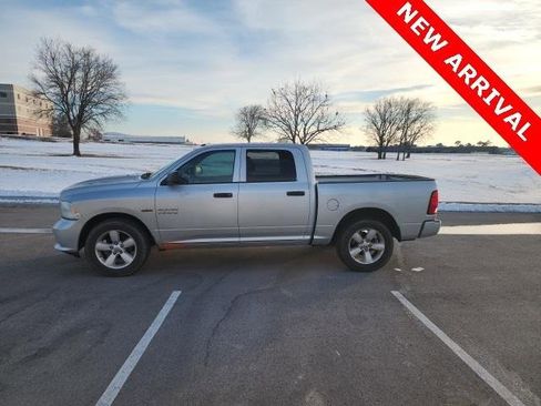 Used 2014 RAM 1500 Express image 7