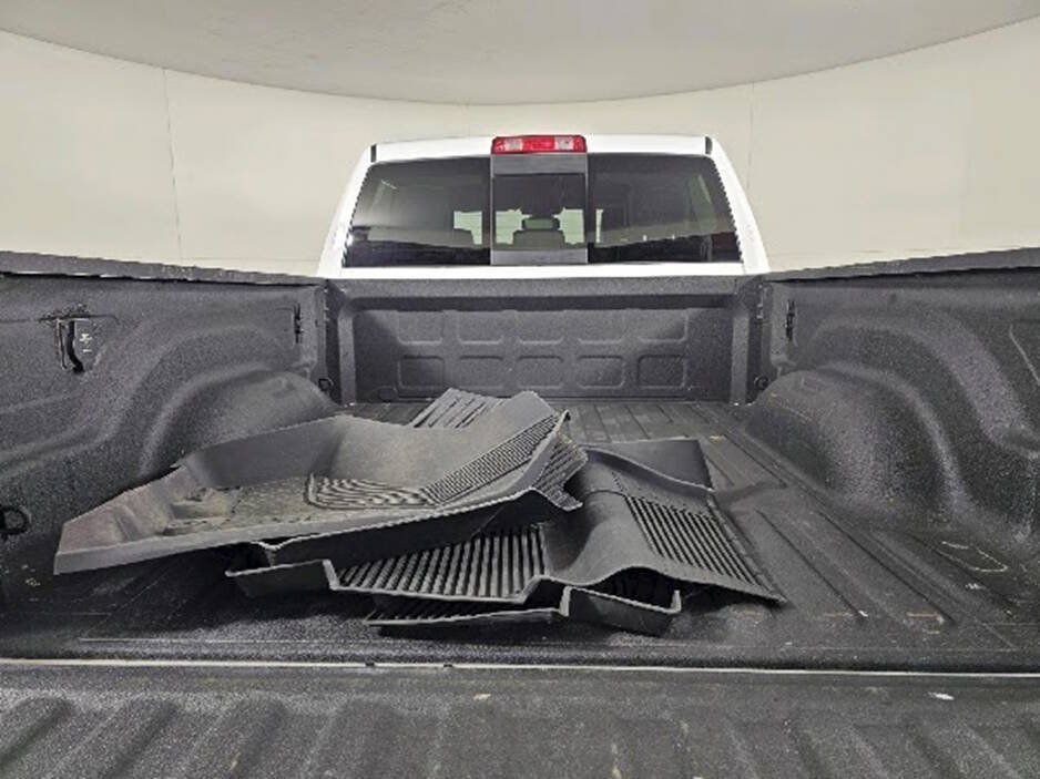 Used 2022 RAM 2500 Laramie AWD/4WD image 9