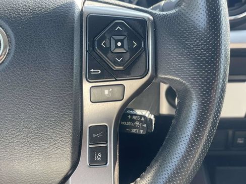 Used 2023 Toyota Tacoma SR5 RWD image 22
