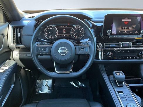 Used 2023 Nissan Pathfinder Rock Creek image 5