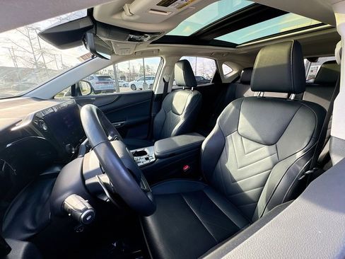 Used 2024 Lexus NX 350 AWD w/ Vision Package image 11