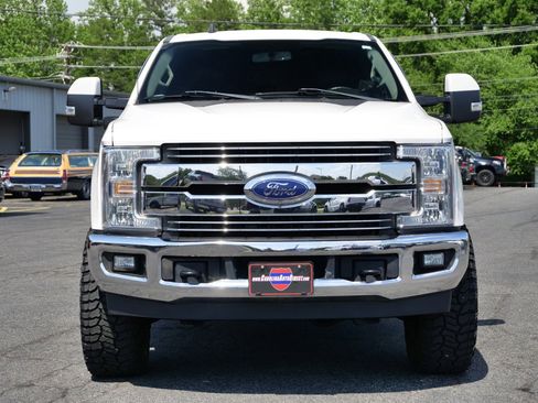 Used 2019 Ford F350 Lariat AWD/4WD image 6
