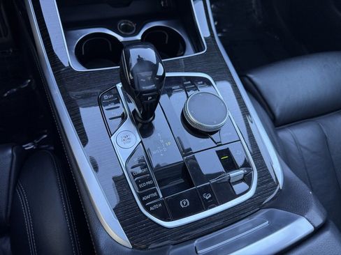 Used 2019 BMW X7 xDrive50i w/ M Sport Package image 26