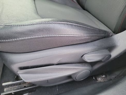 Used 2024 Jeep Compass Trailhawk image 12