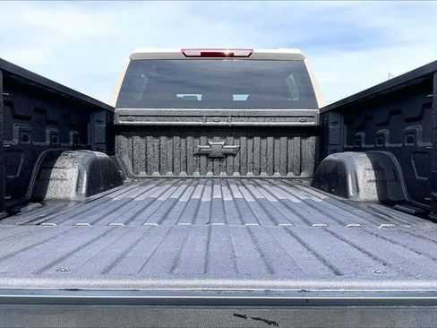 New 2026 Chevrolet Silverado 1500 Custom Trail Boss w/ Dark Appearance Package AWD/4WD image 16