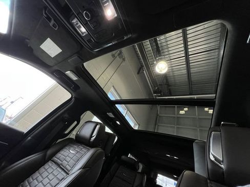 Certified 2023 Cadillac Escalade ESV Sport Platinum w/ LPO, ONYX Package AWD/4WD image 22