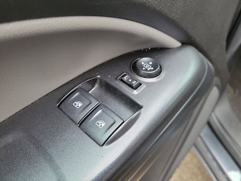 Used 2017 Chevrolet Colorado W/T w/ WT Convenience Package image 15