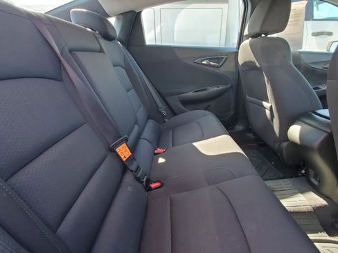 Used 2018 Chevrolet Malibu LS FWD image 6