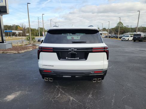New 2026 Chevrolet Traverse LT w/ Midnight/Sport Edition image 4