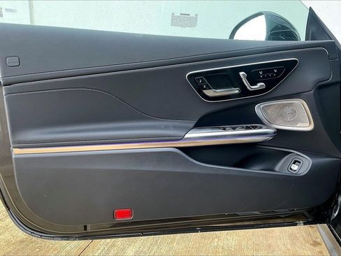 New 2026 Mercedes-Benz CLE 300 4MATIC Cabriolet image 10