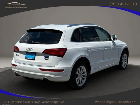 Used 2016 Audi Q5 2.0T Premium Plus w/ Technology Package AWD/4WD image 4