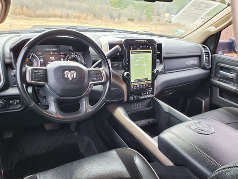 Used 2020 RAM 2500 Laramie image 32