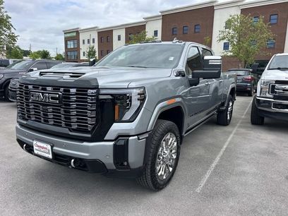 Used 2026 GMC Sierra 2500 Denali Ultimate w/ LPO, Black Badging Package