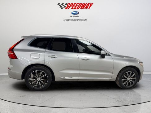 Used 2020 Volvo XC60 T5 Inscription image 11
