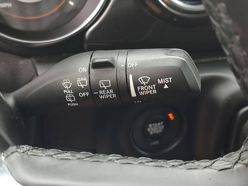 Used 2021 Jeep Wrangler Unlimited Sahara AWD/4WD image 24