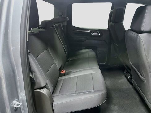 Used 2025 Chevrolet Silverado 1500 LT AWD/4WD image 27