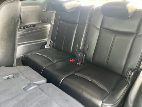 Used 2017 Nissan Pathfinder SL w/ SL Tech Package FWD image 25