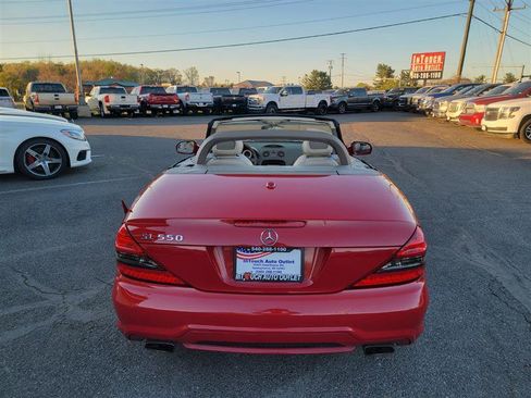 Used 2011 Mercedes-Benz SL 550 image 14