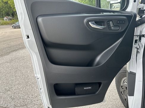 New 2024 Mercedes-Benz Sprinter 3500 image 8